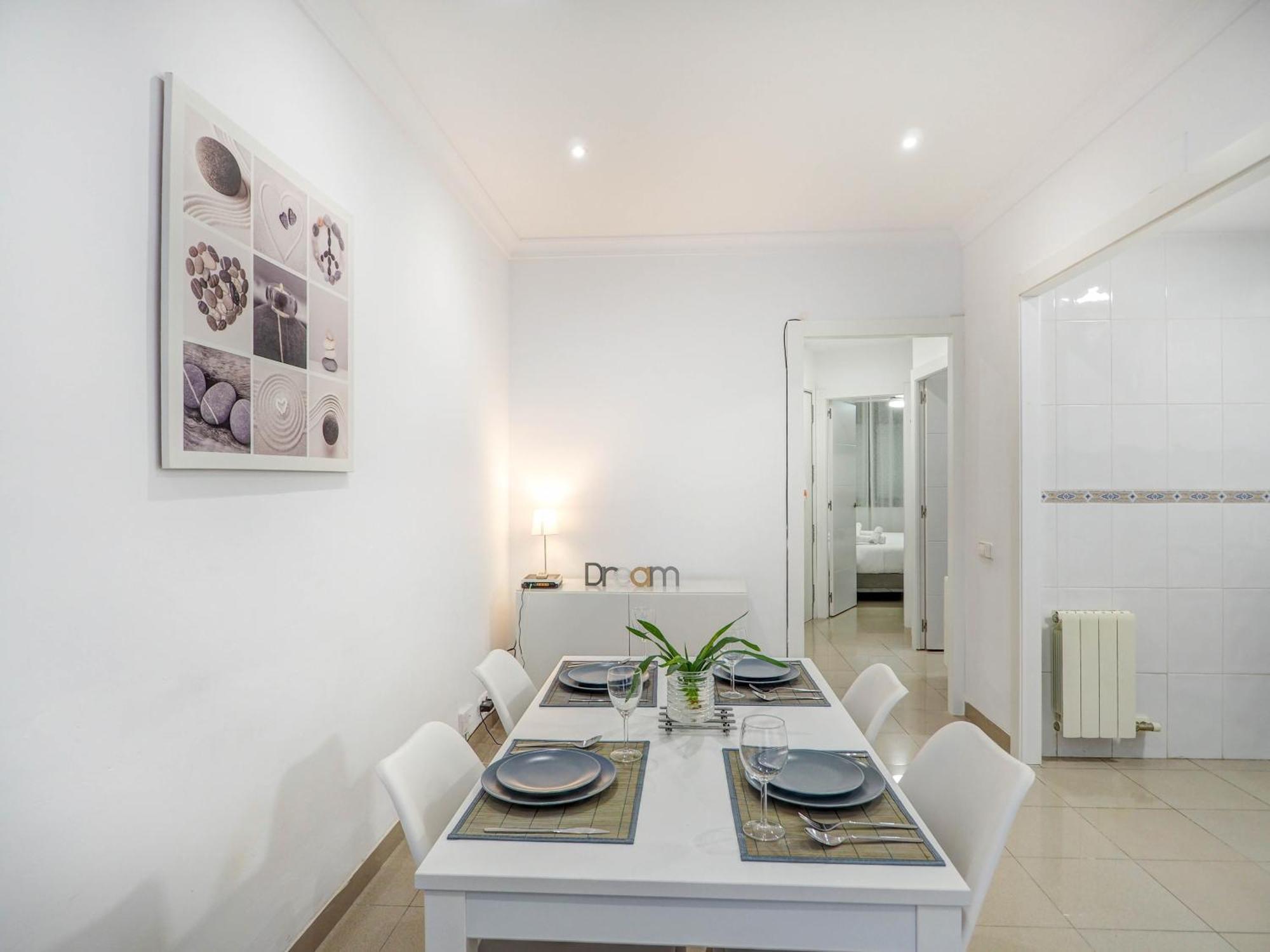 White Center Apartment By Hello Homes Sitges Luaran gambar